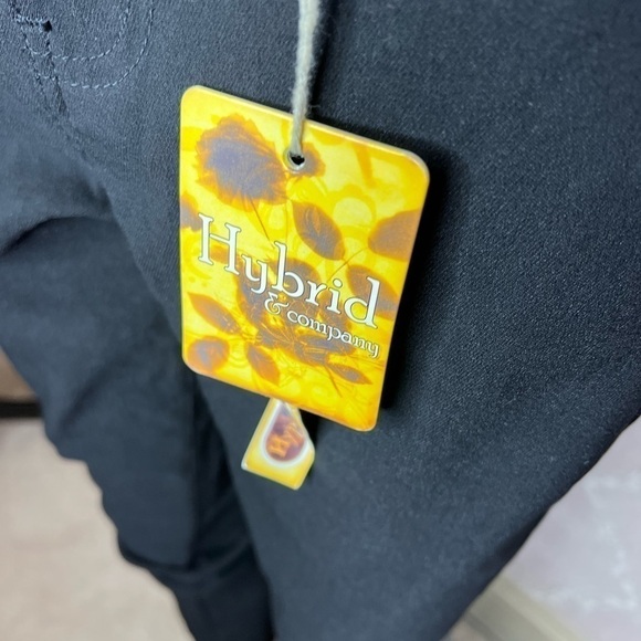 Hybrid & Company Stretch Black Denim Jeans Size  L NWT - Picture 4 of 5